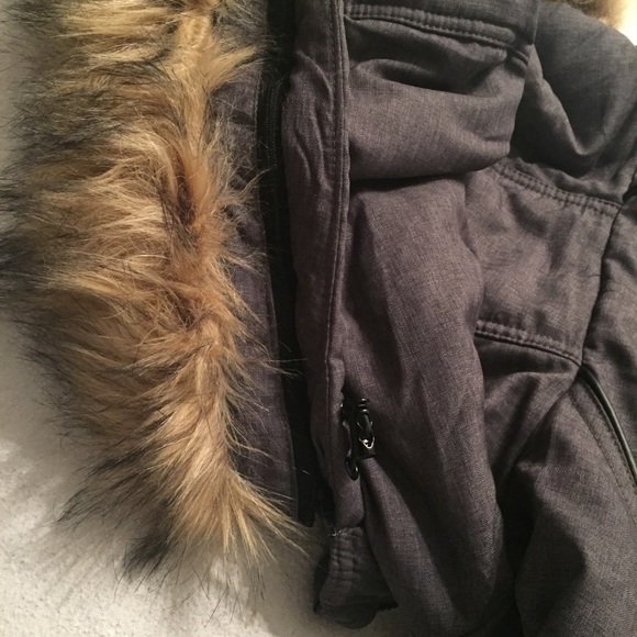 Beautiful Charcoal Grey Winter Coat - Picture 5 of 5